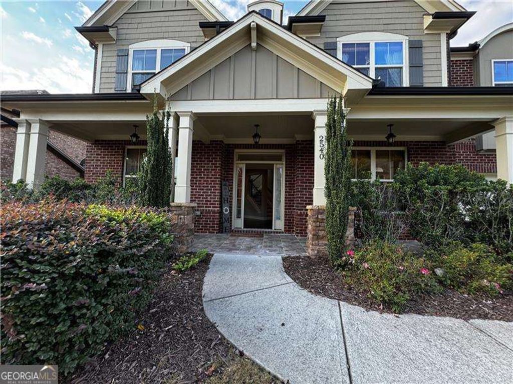 Photo of 2540 Maple Ridge Lane, Cumming, GA 30041 (MLS # 10690892)
