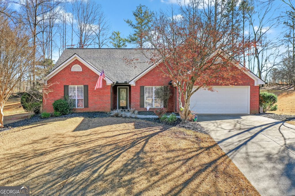 Photo of 5926 Clipper Bay, Flowery Branch, GA 30542 (MLS # 10674516)