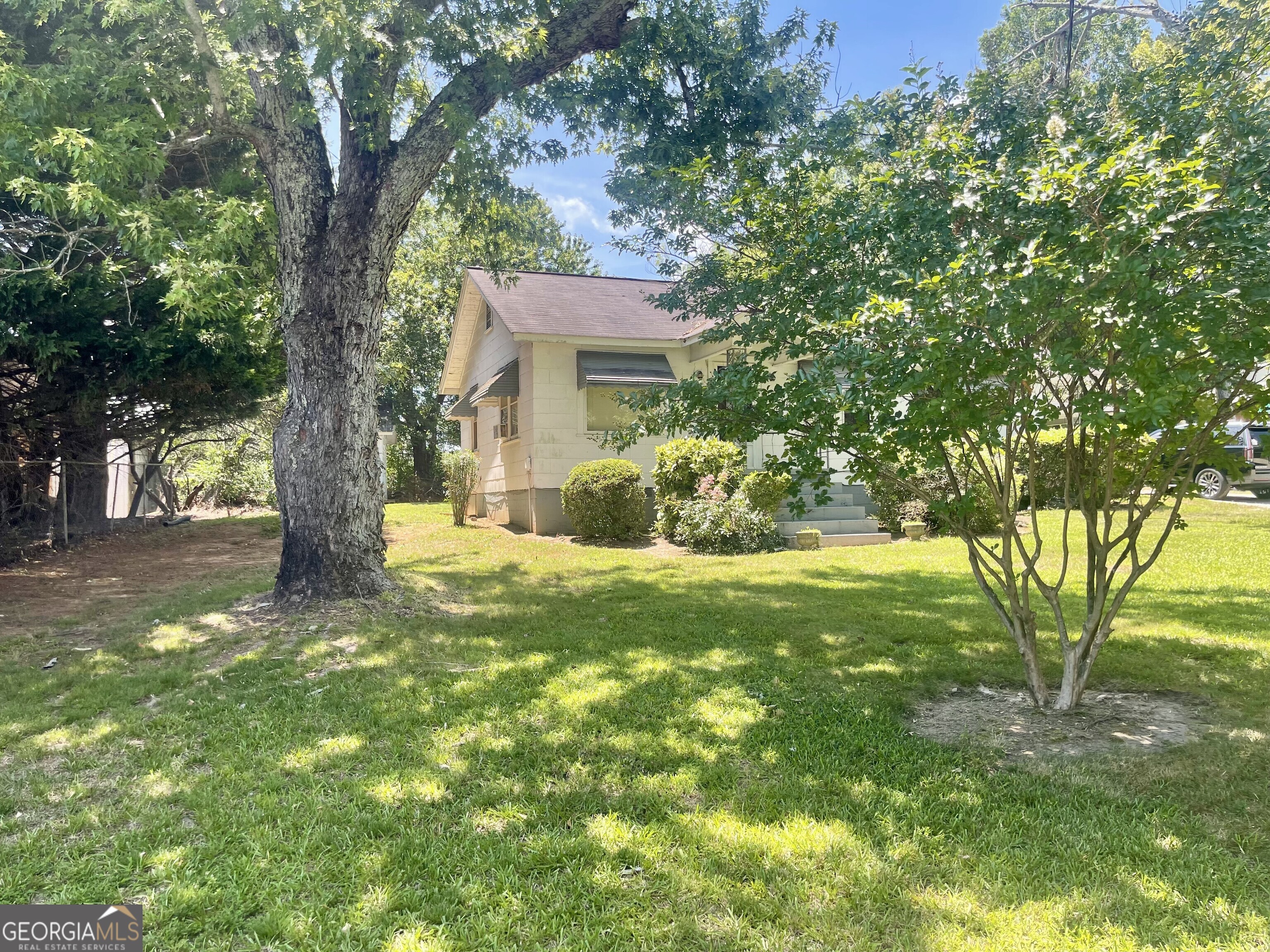 364 Highway 53 E