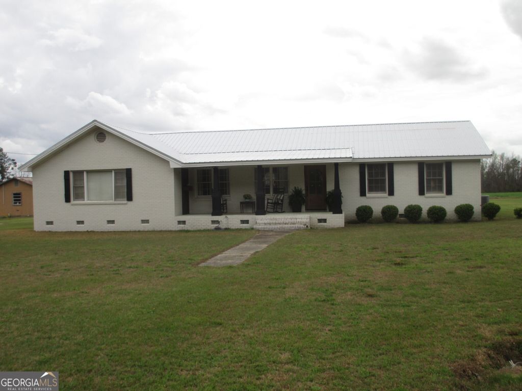 Photo of 84 Comer Yawn Road, Hazlehurst, GA 31539 (MLS # 10705985)