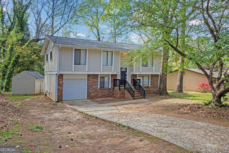 616 Country Lane DR