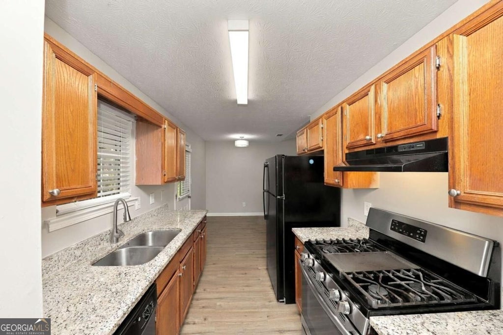 Photo of 189 Peach Forest Place, Douglasville, GA 30134 (MLS # 10871553)