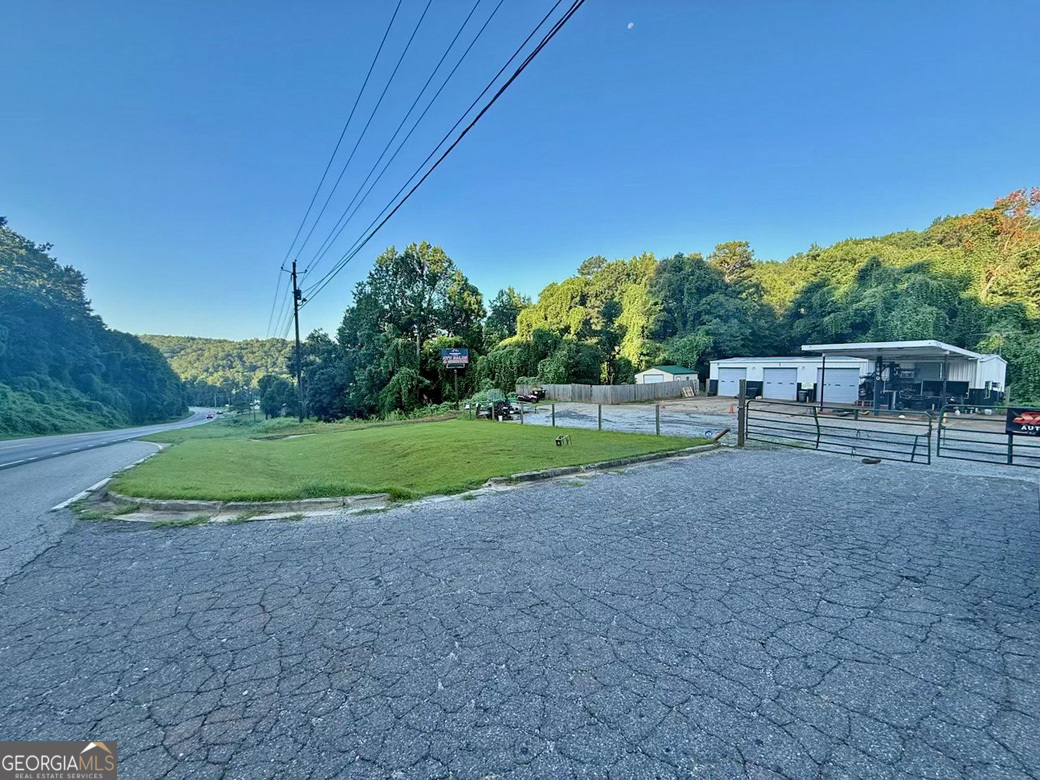 1640 S Chestatee Street
