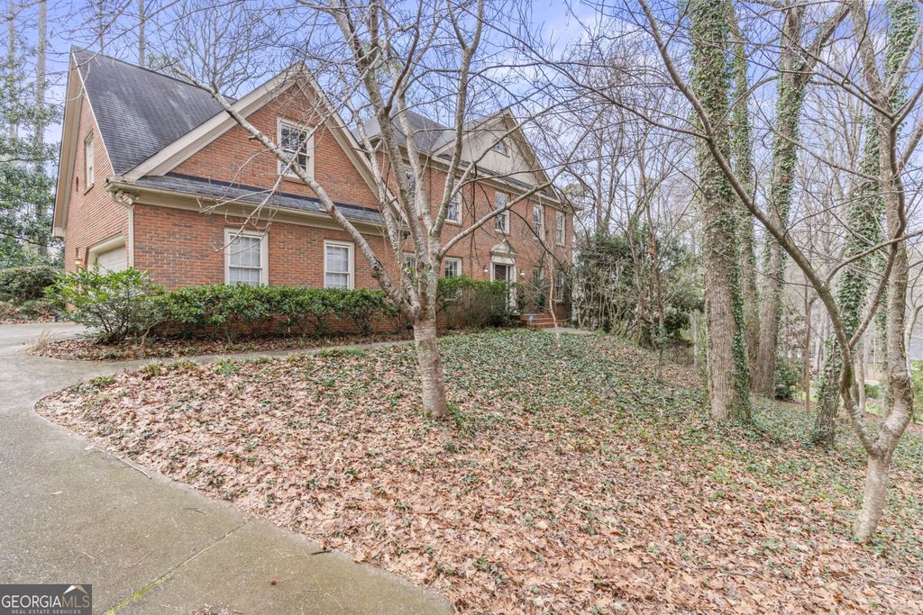 Photo of 297 Mossy Way NW, Kennesaw, GA 30152 (MLS # 10675350)