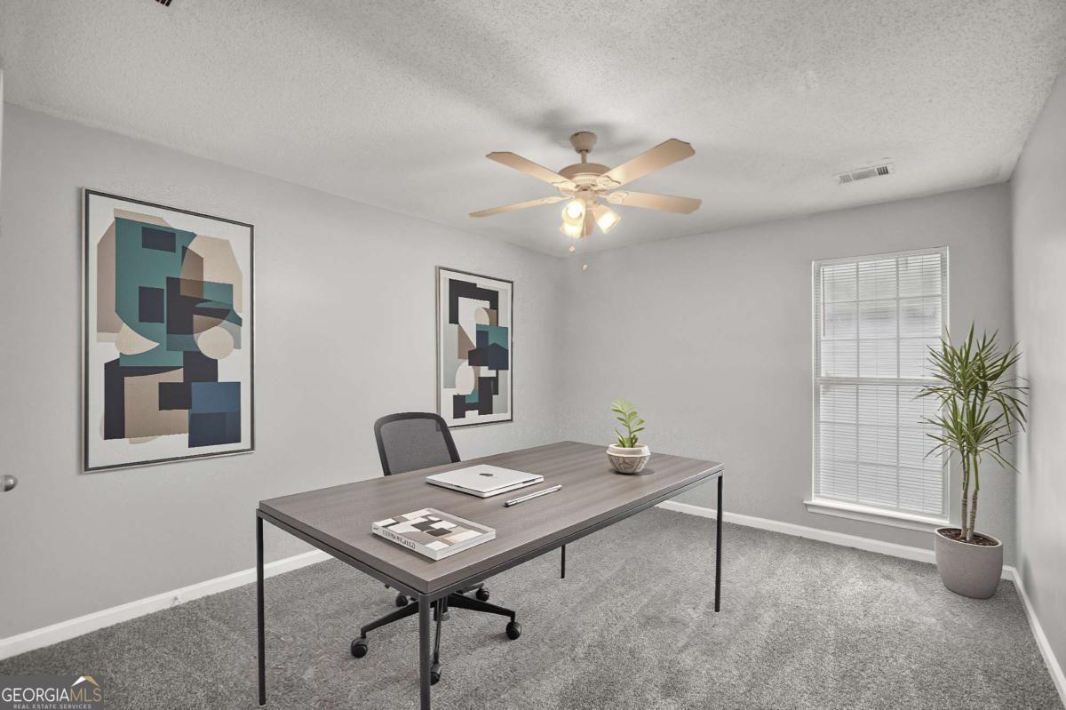 1263 Creekview CIR