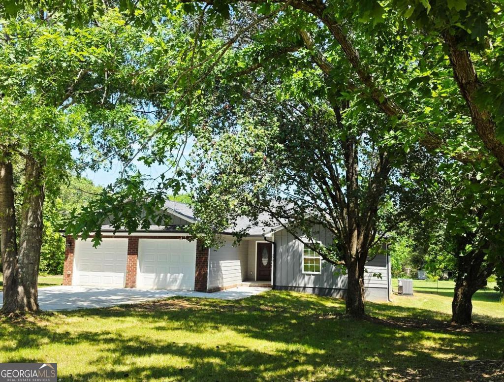 Photo of 279 Taff Road, Taylorsville, GA 30178 (MLS # 10763917)