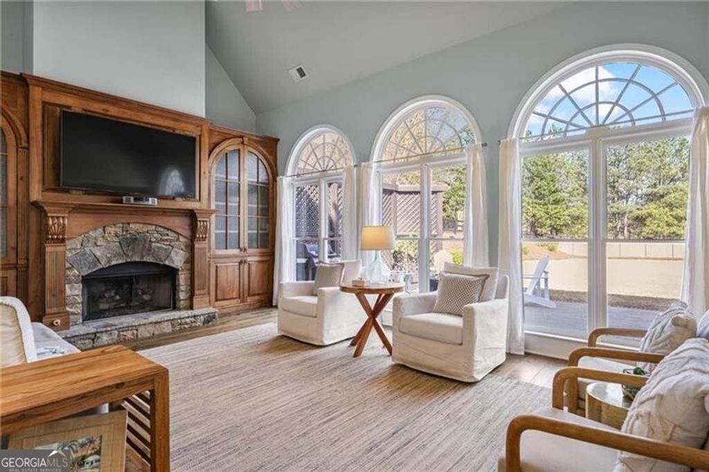 Photo of 541 Lombard Street, Marietta, GA 30064 (MLS # 10719334)