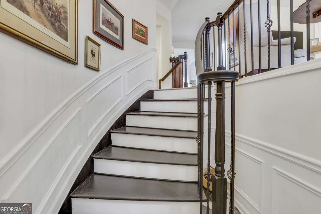 Photo of 2607 Bridlewood Lane SE, Atlanta, GA 30339 (MLS # 10773213)