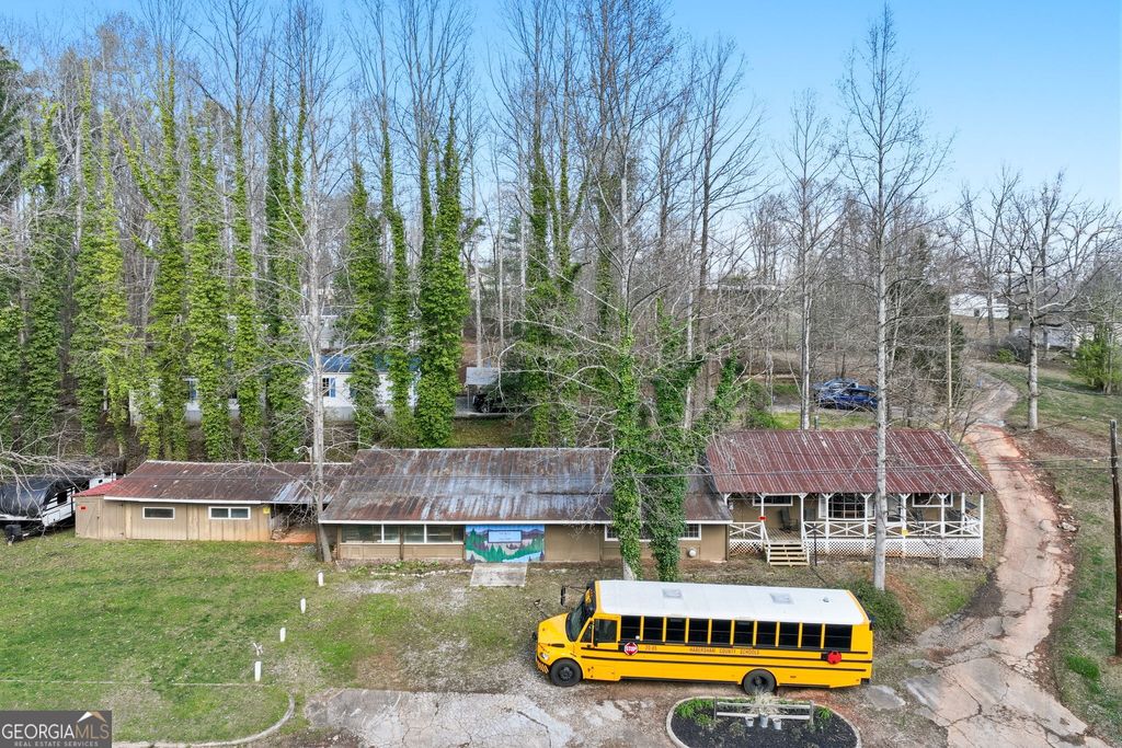 Photo of 197 Woodville Heights Circle, Clarkesville, GA 30523 (MLS # 10715908)