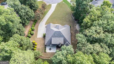 A home in Newnan