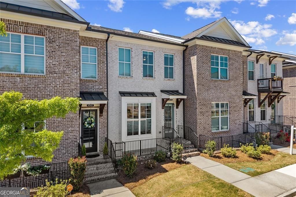4570 Waterside PKWY