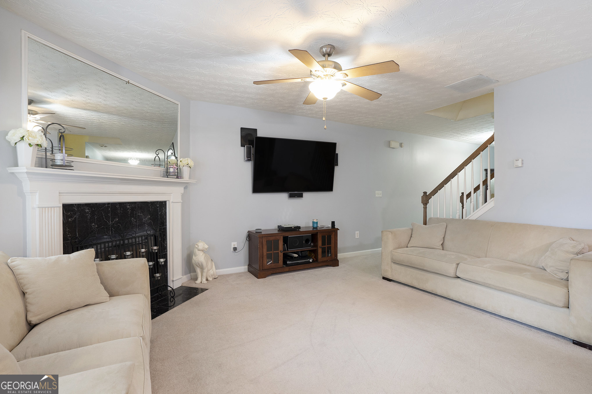 4616 Grand Central PKWY