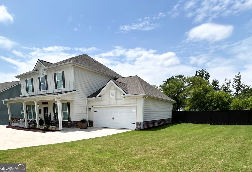 Photo of 271 Presidents Way, Forsyth, GA 31029 (MLS # 10676992)