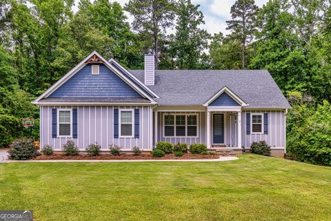 A home in Newnan