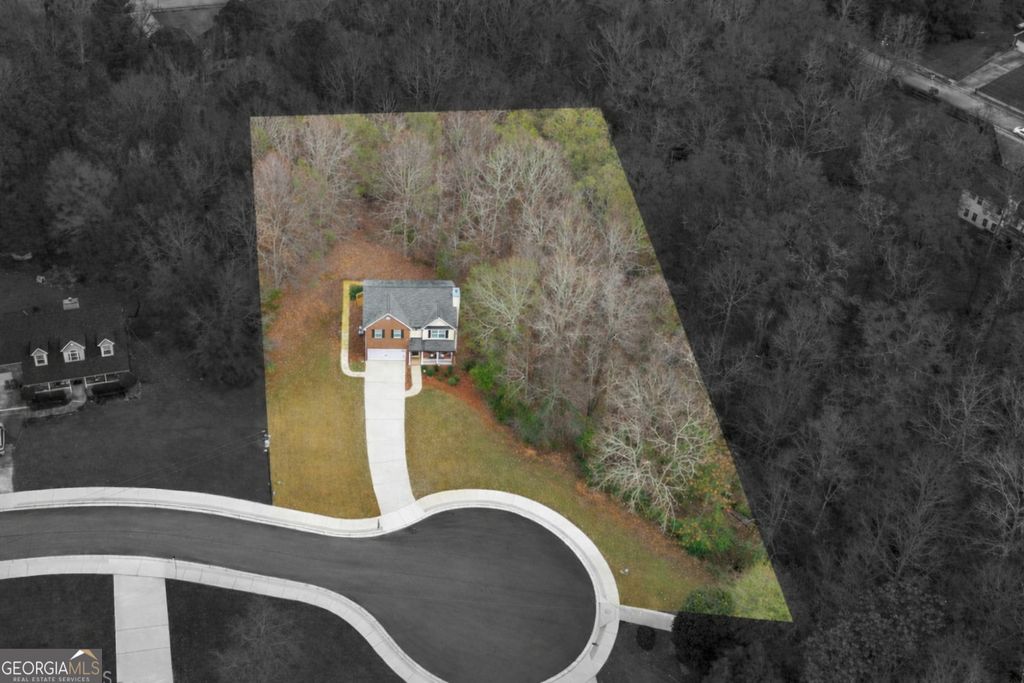 Photo of 527 Gallantry Trail, McDonough, GA 30252 (MLS # 10767259)