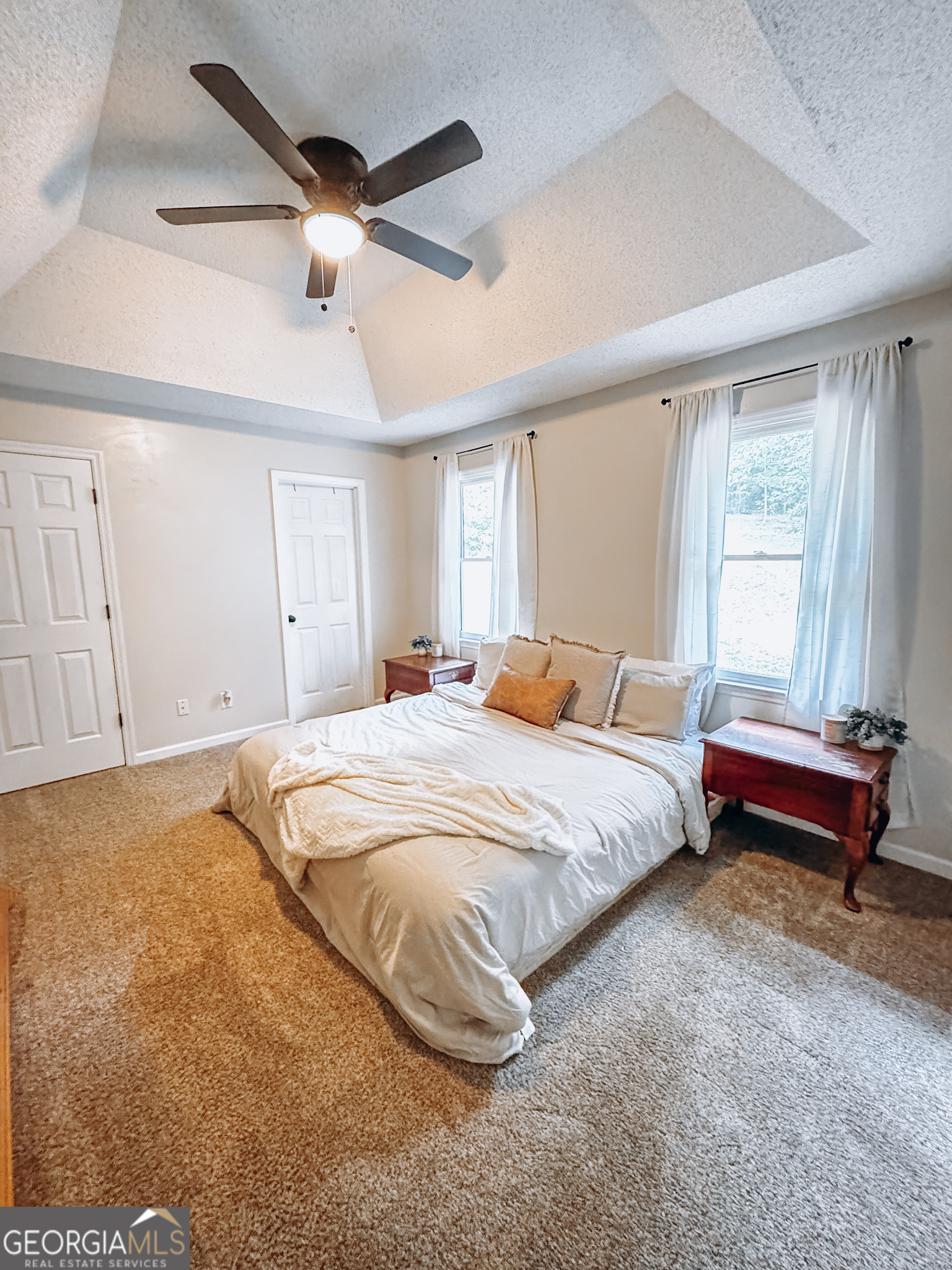 334 SUMMIT HEIGHTS DR