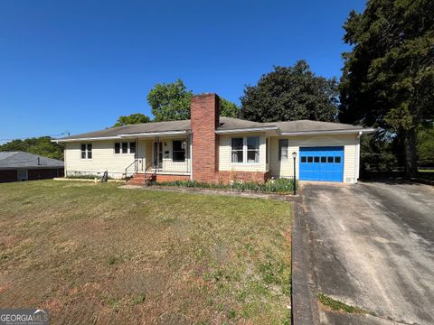 Photo of 7 Hillcrest Avenue NE, Rome, GA 30161 (MLS # 10730093)