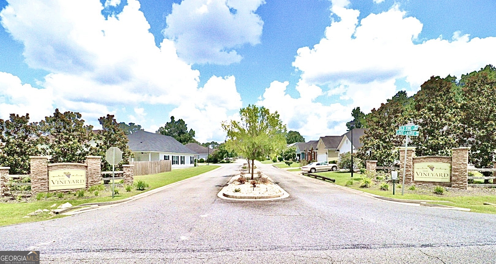 3829 Old Vine WAY