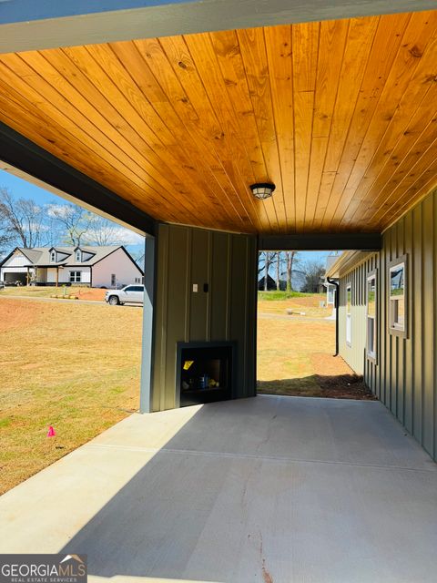 A home in Maysville