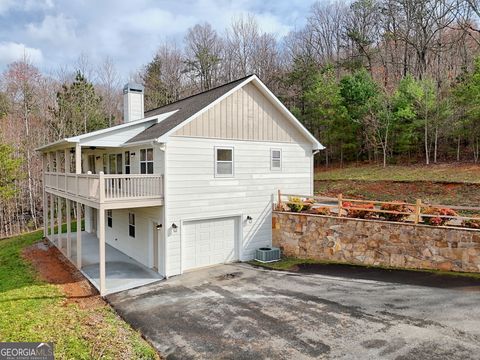 A home in Hiawassee