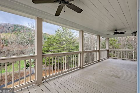 A home in Hiawassee