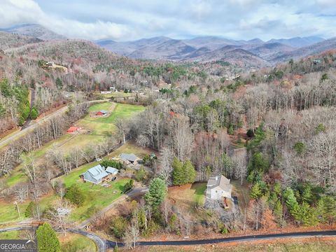 A home in Hiawassee