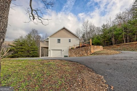 A home in Hiawassee