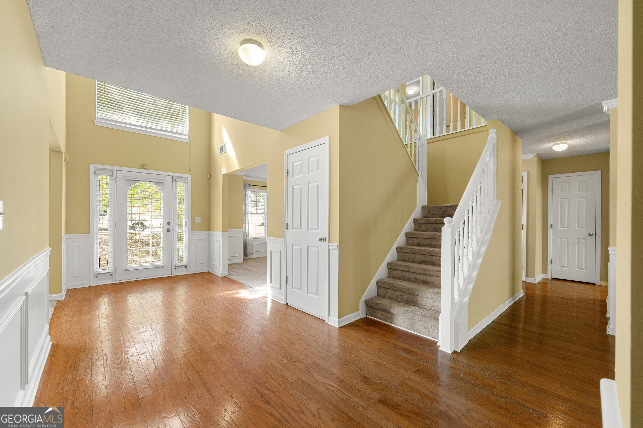 1152 Stepping Stone LN