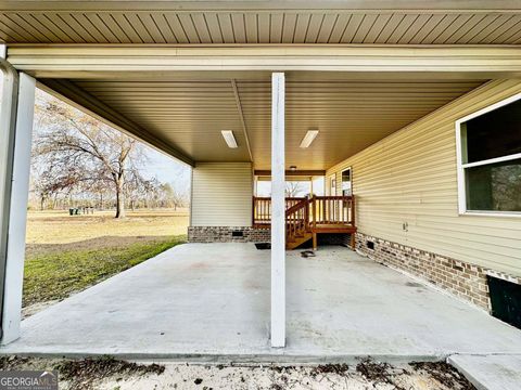 A home in Glennville