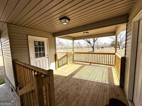 A home in Glennville