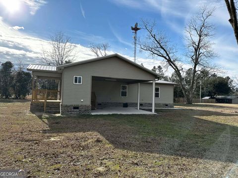 A home in Glennville