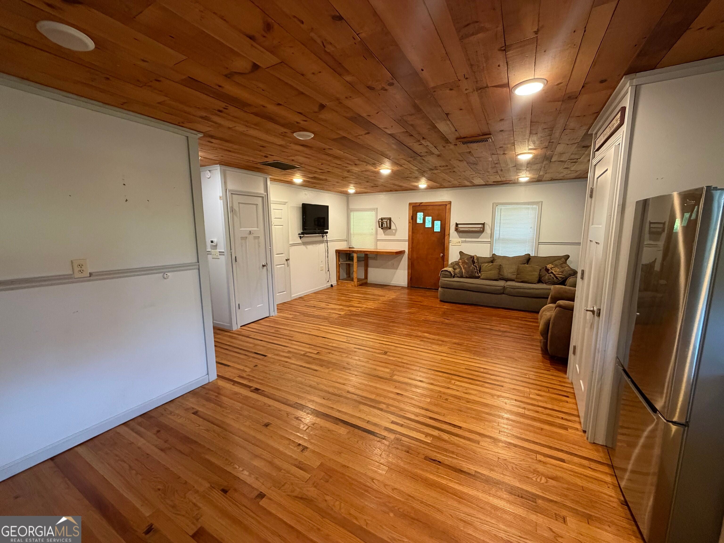 525 Amys Creek RD