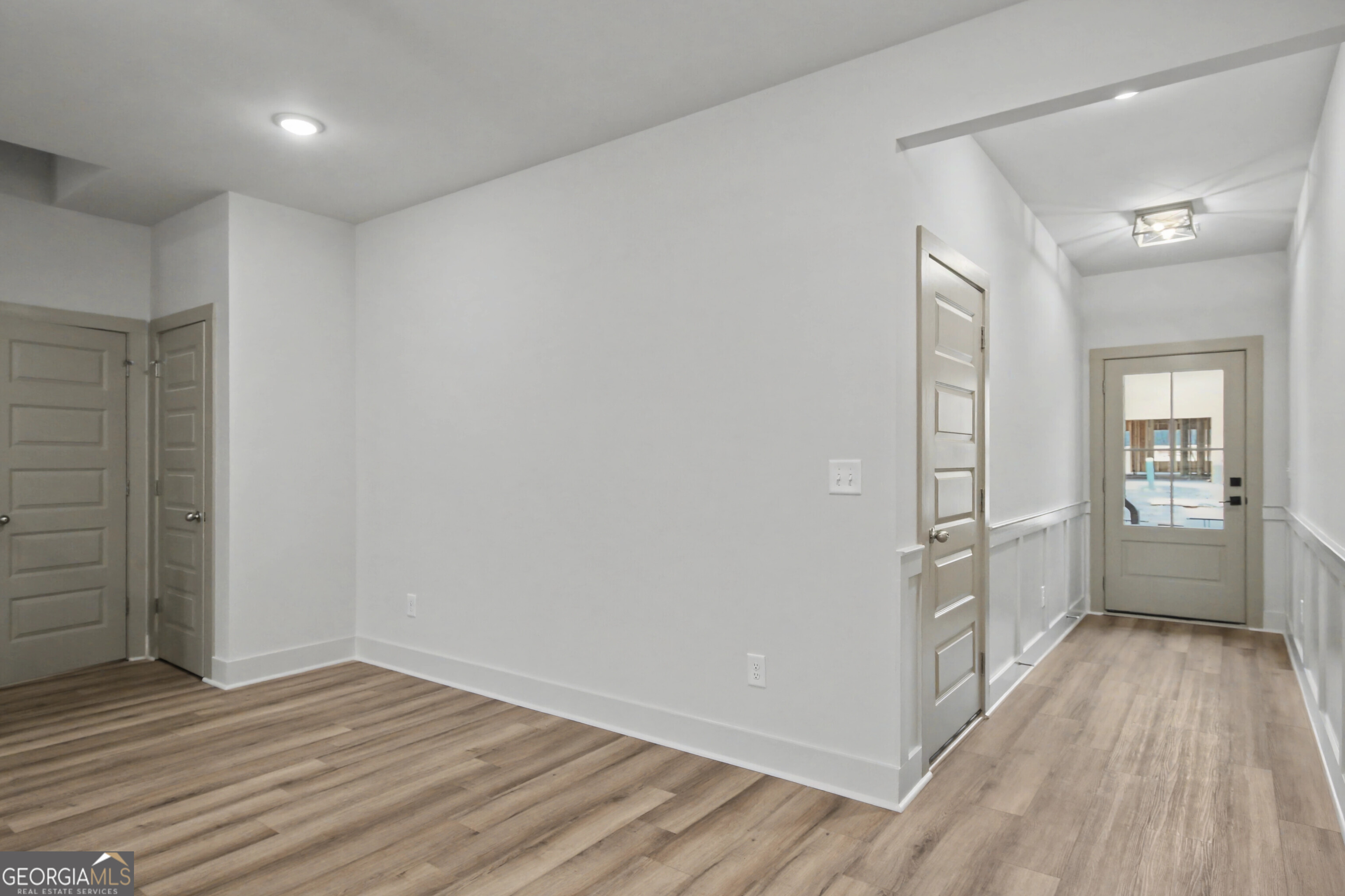 4306 Fern River BND 72