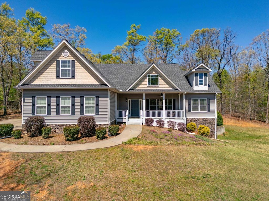Photo of 268 N Woods Drive, Mount Airy, GA 30563 (MLS # 10728594)