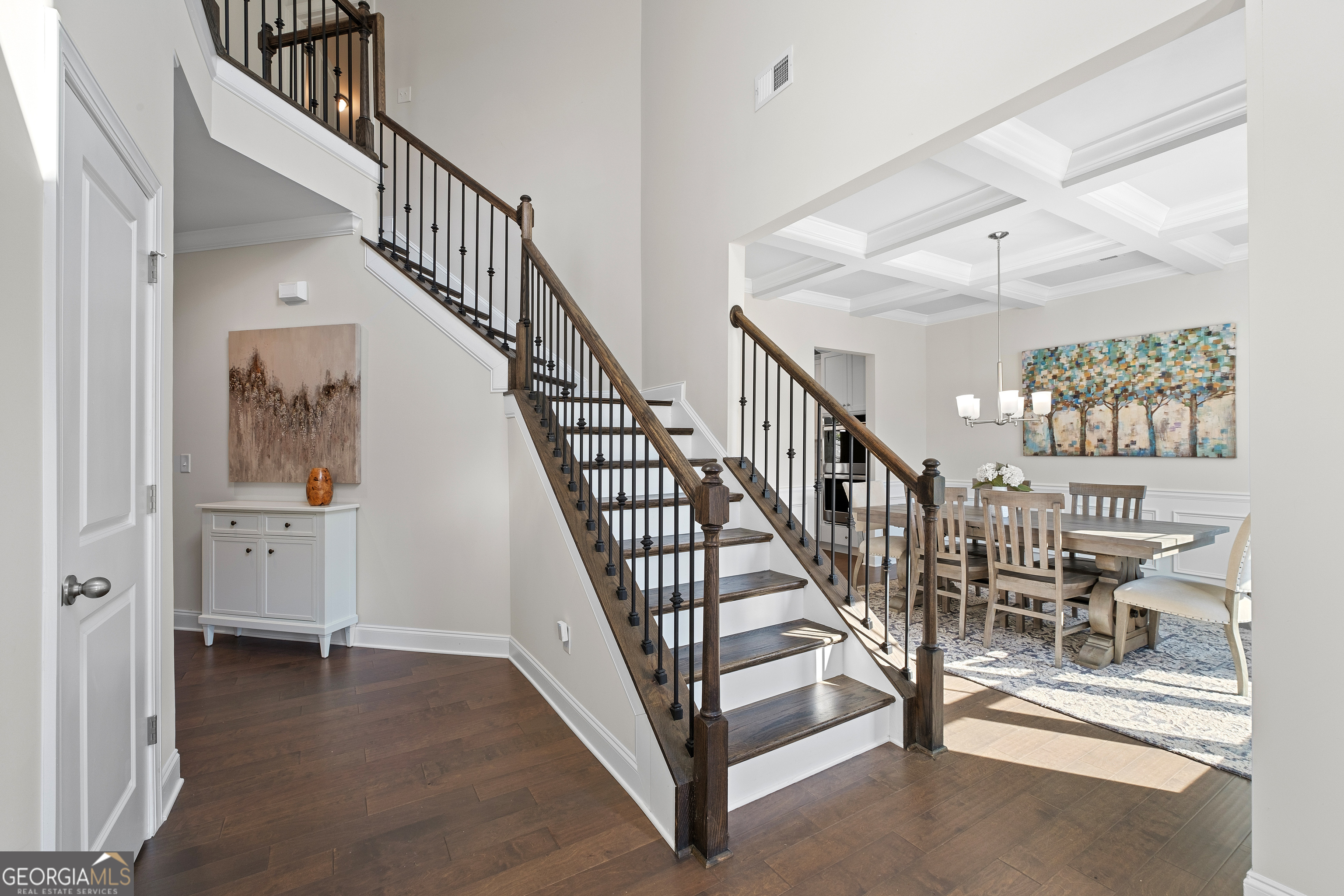 3087 MOUNTAIN SHADOW WAY