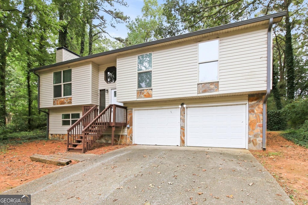 Photo of 6048 Matthew Lane, Douglasville, GA 30135 (MLS # 10876751)