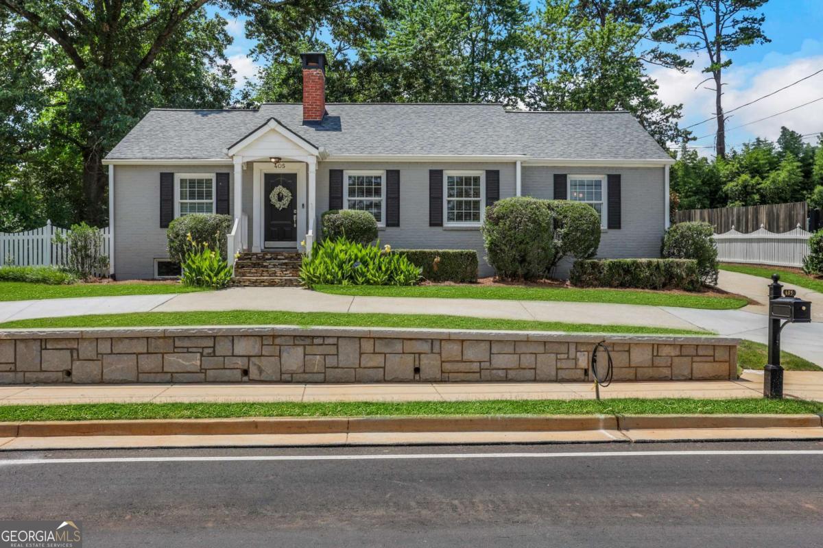 405 Johnson Ferry RD NE