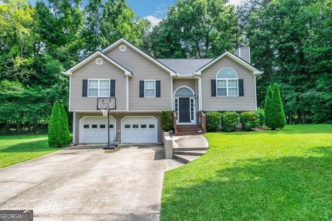 Single Family Residence in Hoschton GA 542 Stoneview Drive.jpg