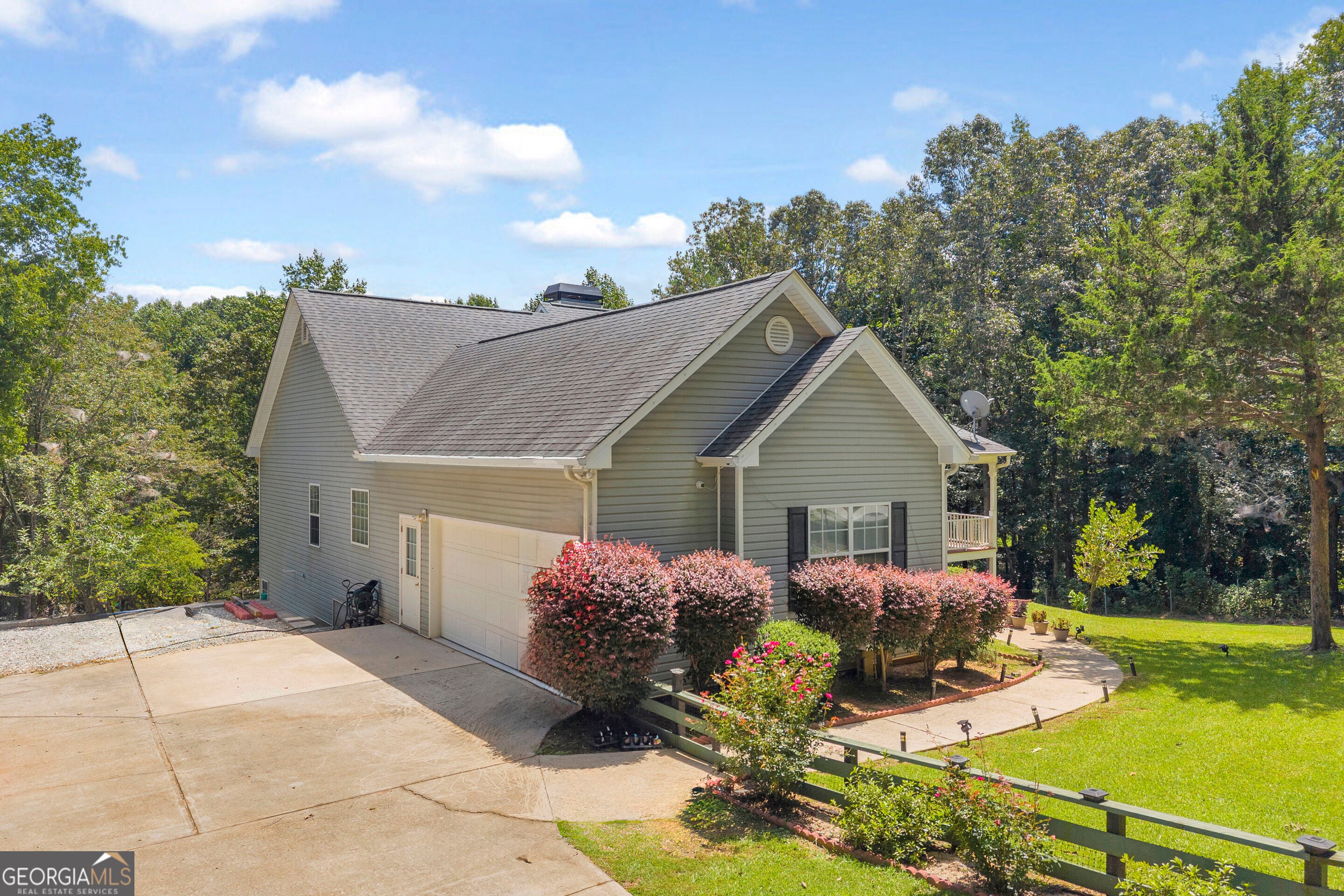 166 Sullivan DR