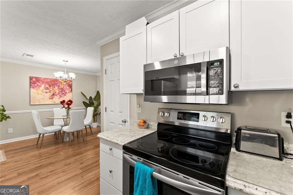 Holcomb Crossing - Residential