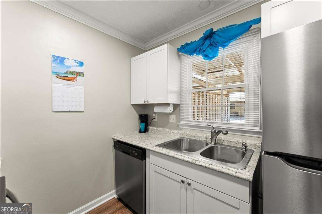 Holcomb Crossing - Residential