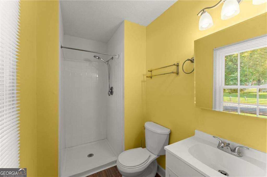 Holcomb Crossing - Residential