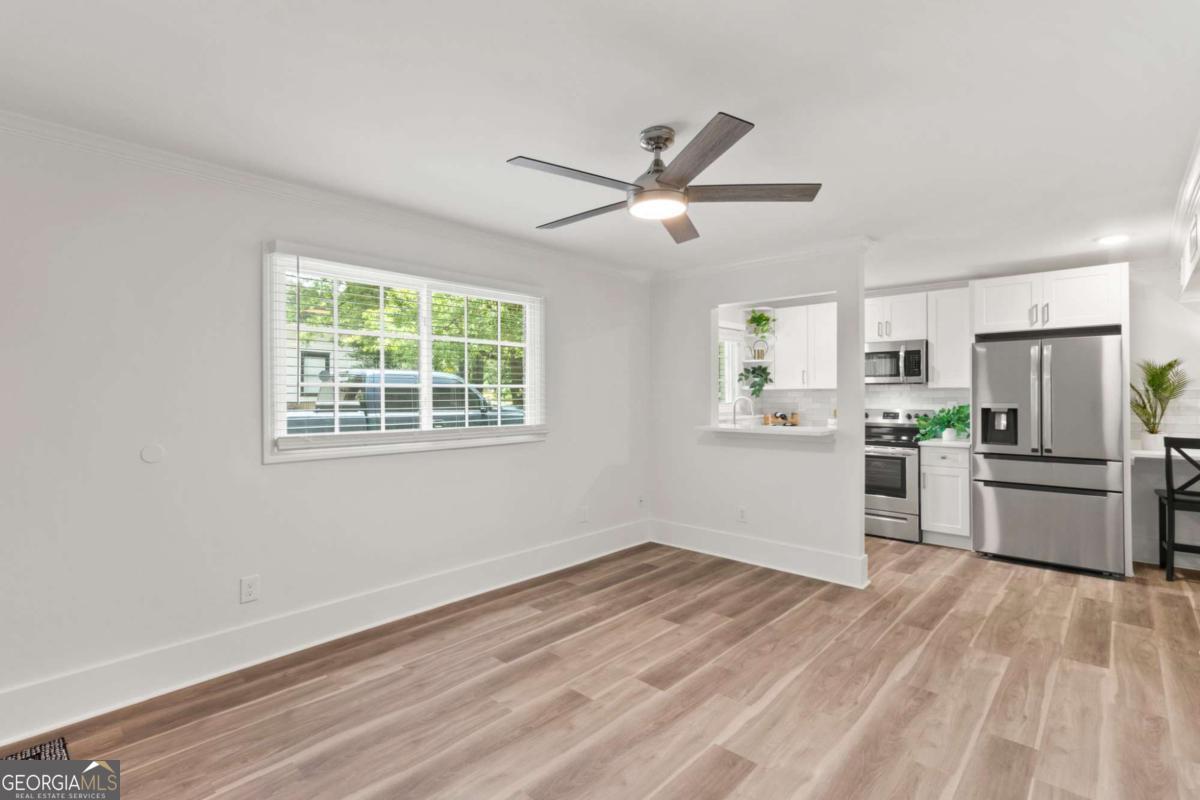 798 Saint Charles AVE NE 3