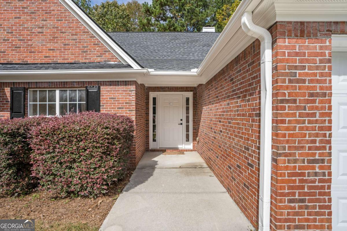 712 Towering Pine TRL
