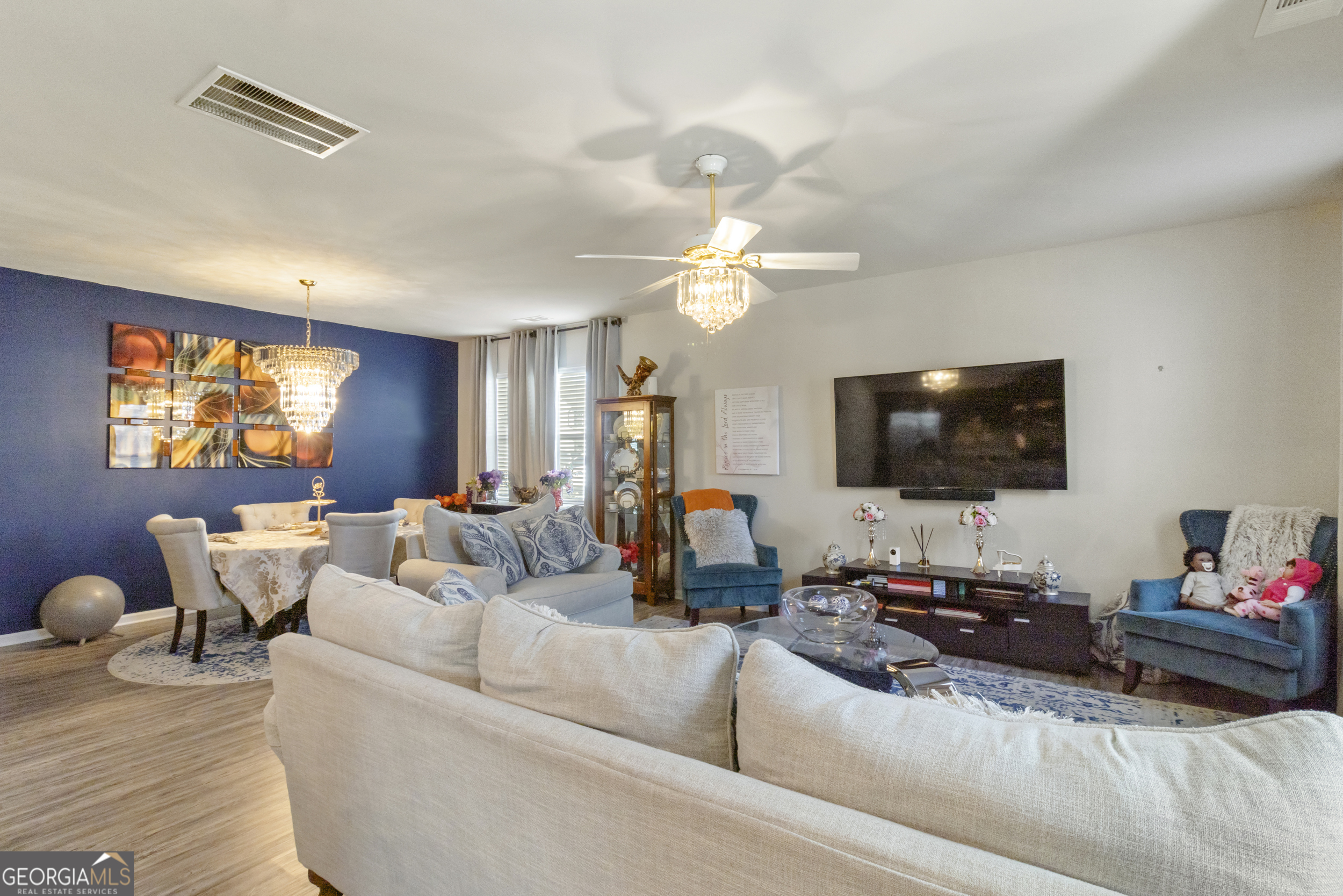 54 Woodland CT