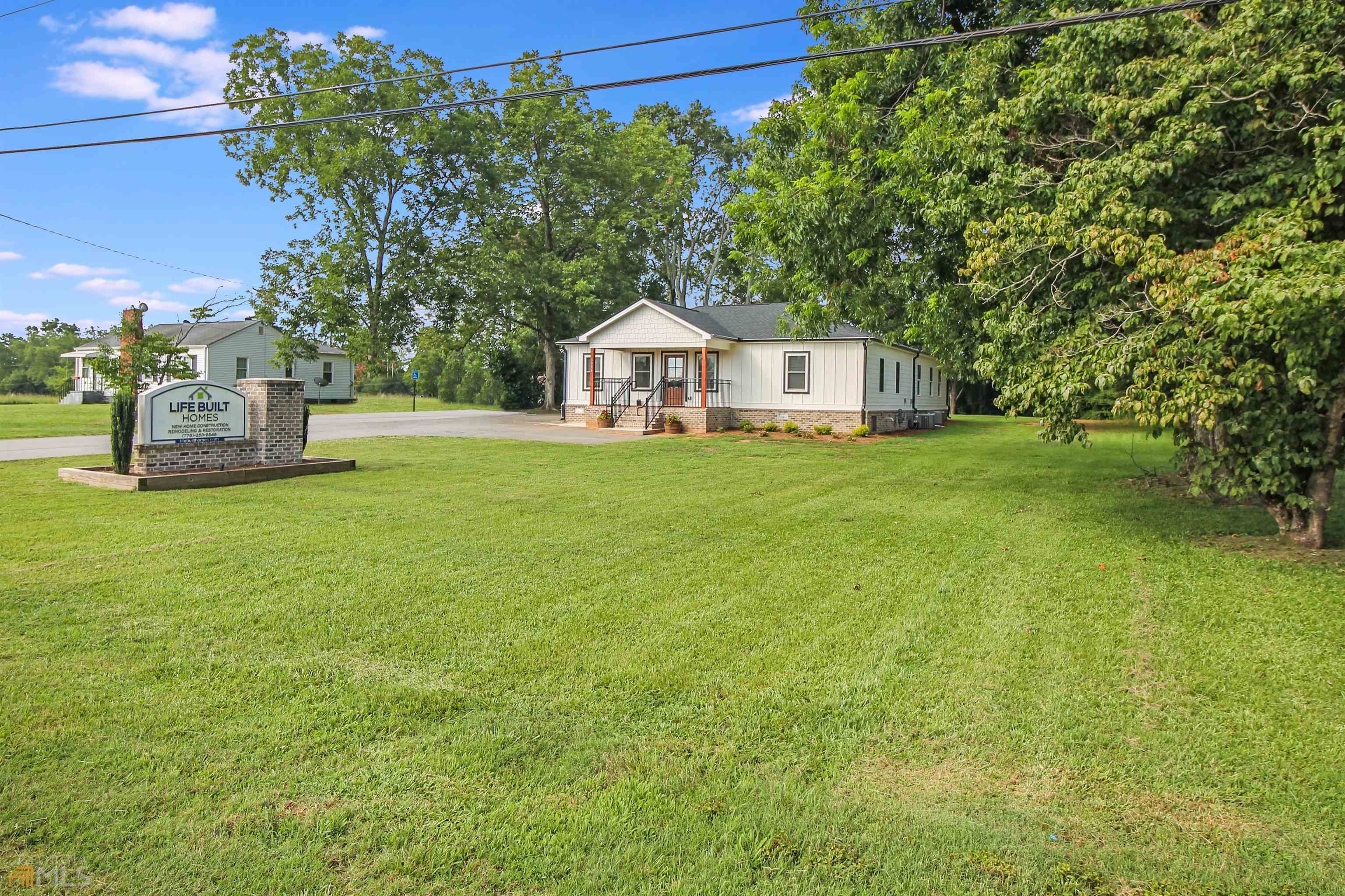 3390 Highway 42