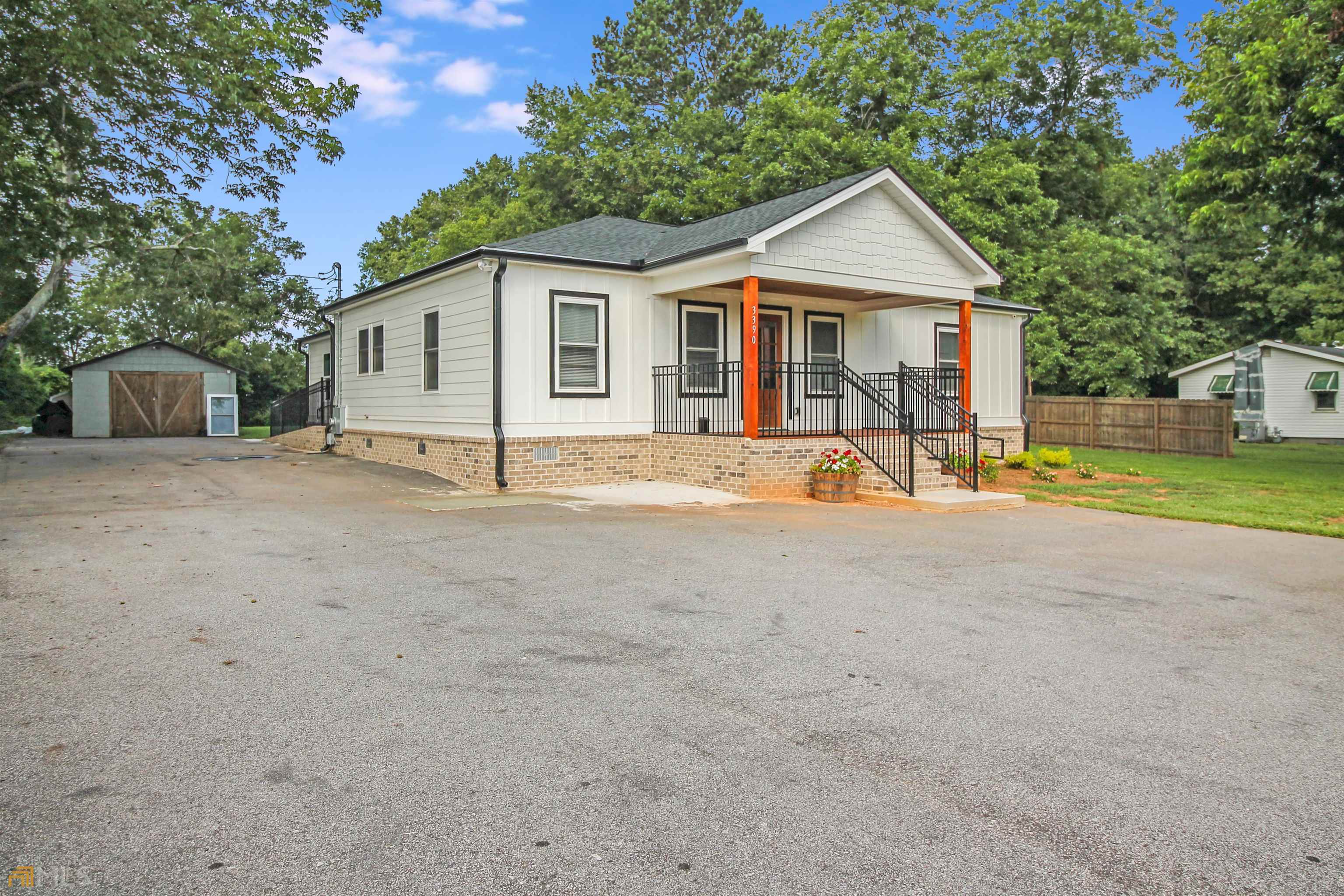 3390 Highway 42