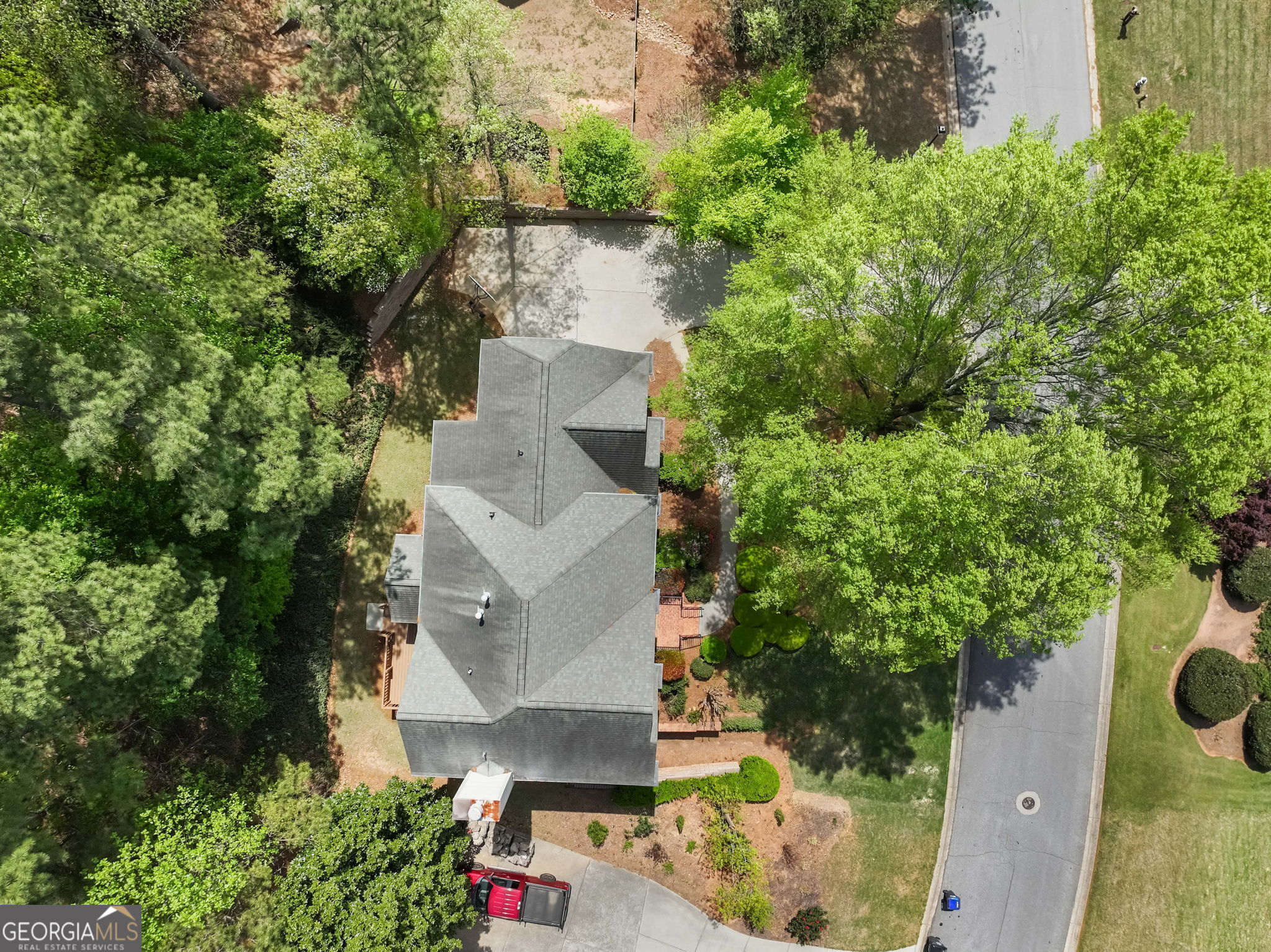 535 Woodbrook WAY