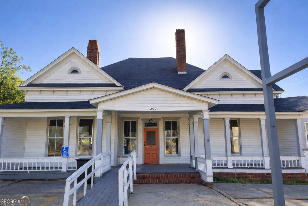 Photo of 200 N Bethel Street, Thomaston, GA 30286 (MLS # 10702118)