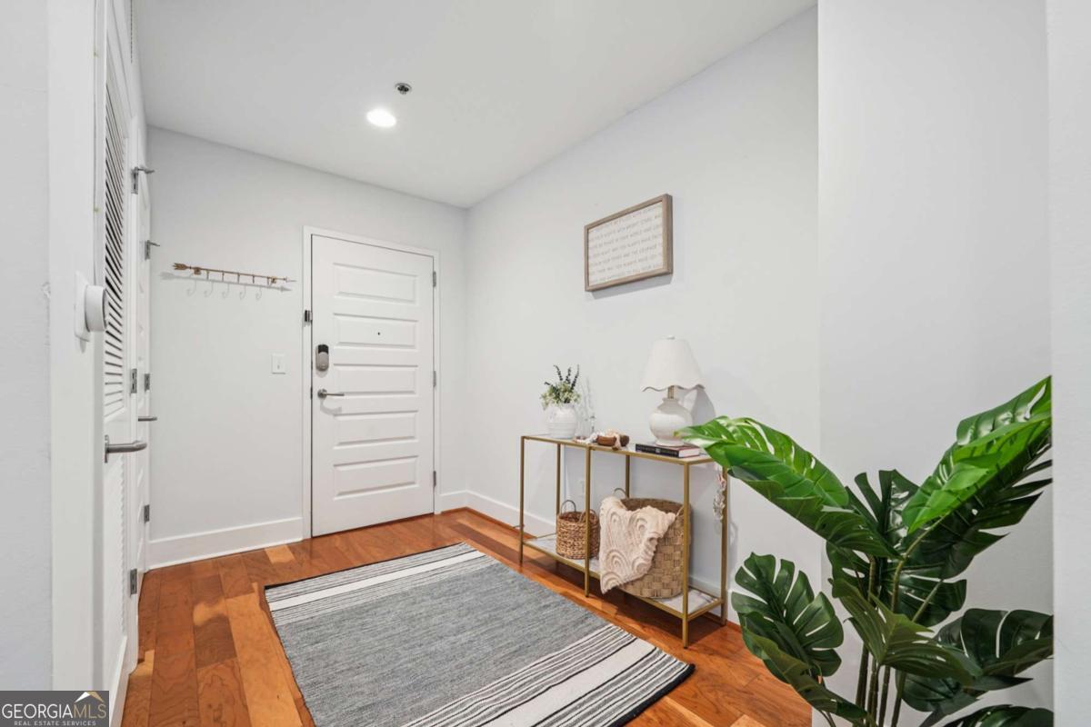 1080 Peachtree ST NE 2416